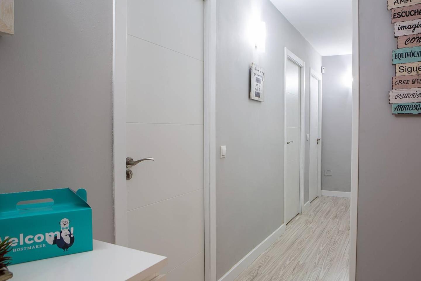 Lovely 3 Bedroom Apartment Next To Fuencarral Madrid Bagian luar foto